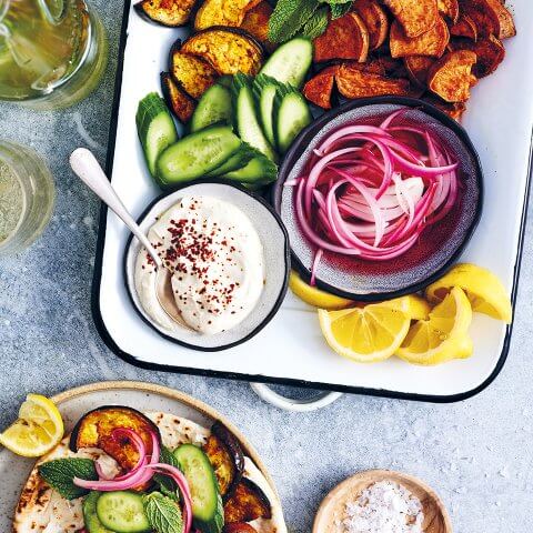 A tray with various shawarma ingredients
