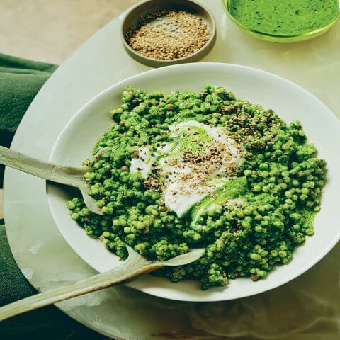 plate with green pasta