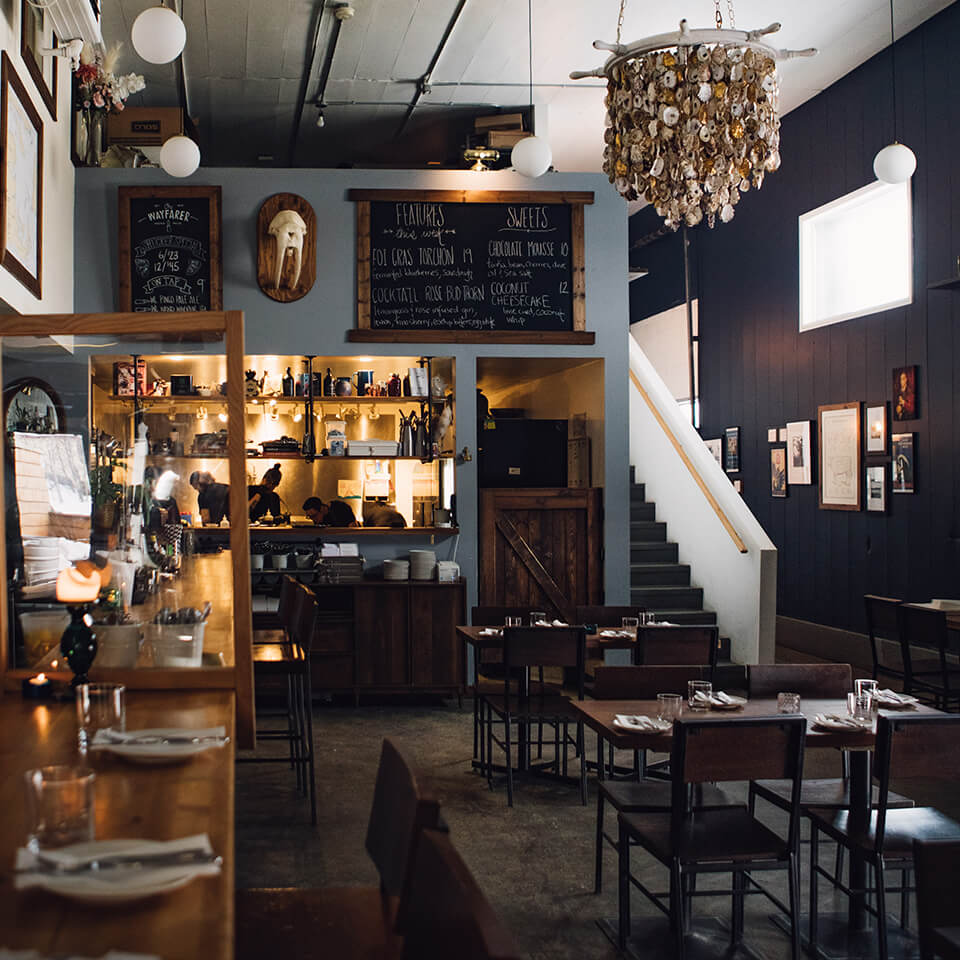A dining room in a restaurant