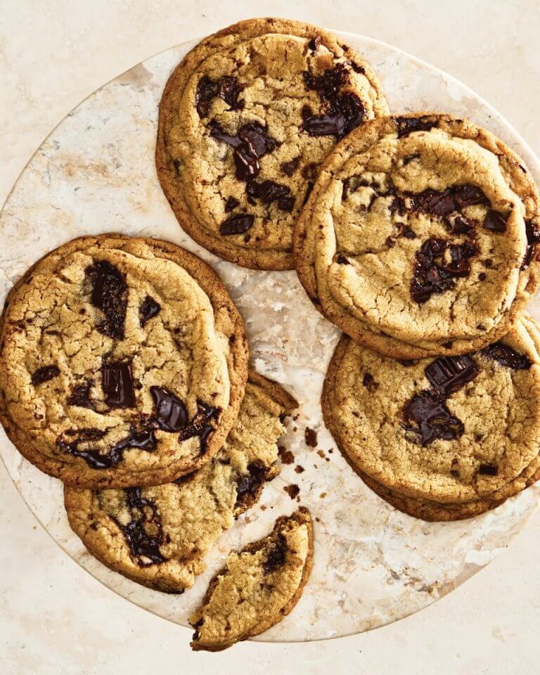 chewy chocolate chip cookies