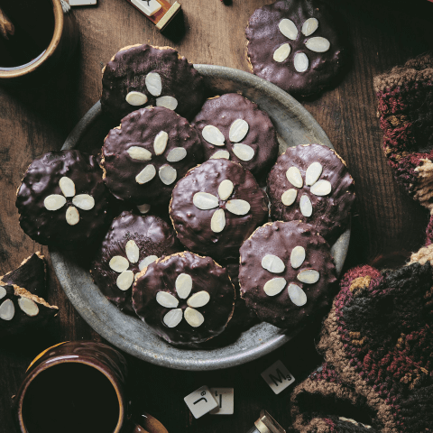german lebkuchen christmas cookies with almonds