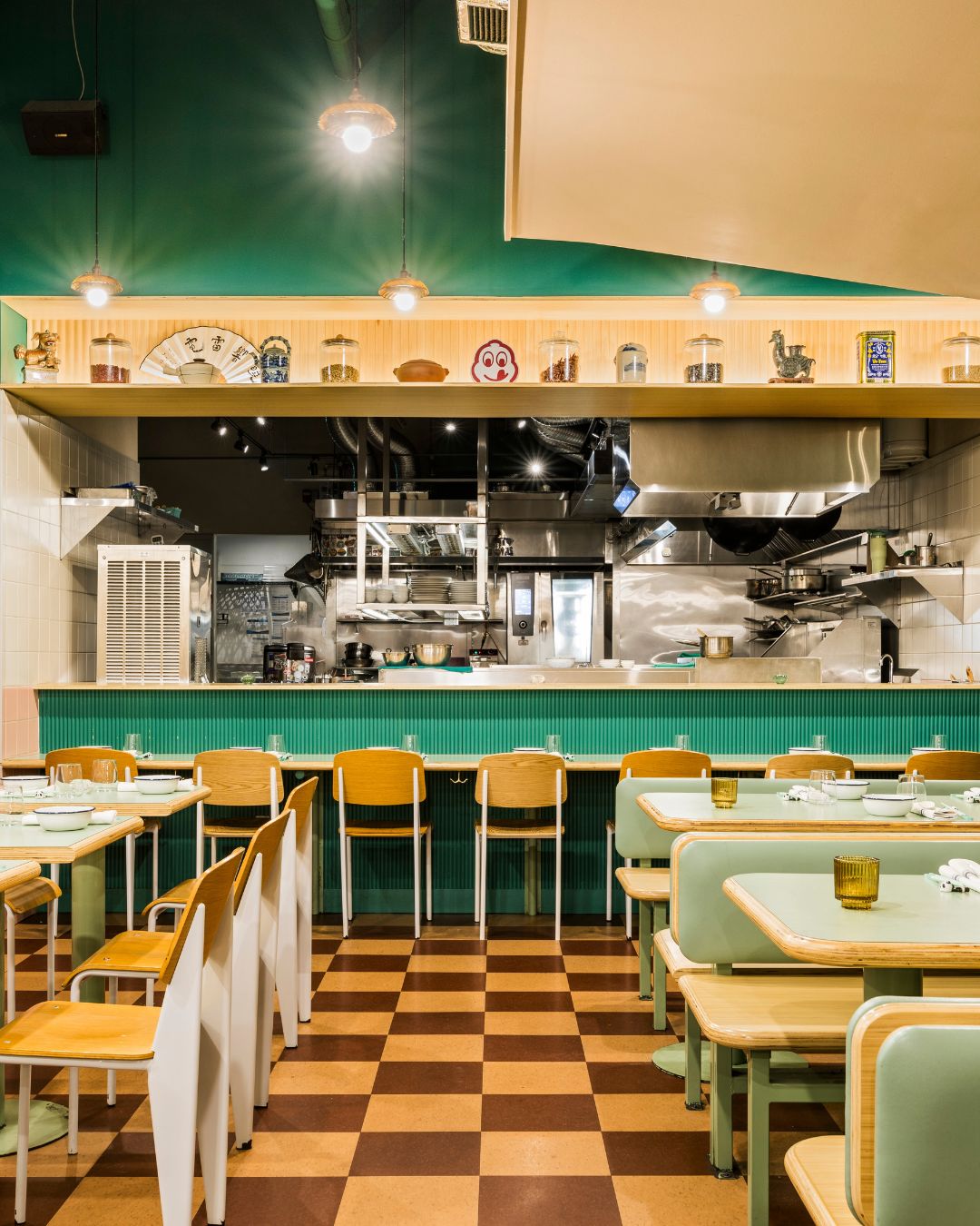 Interior of Sunnys Chinese restaurant